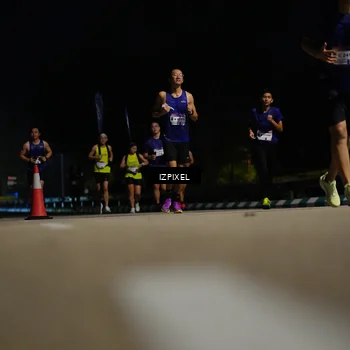 Runner Photo 7370574