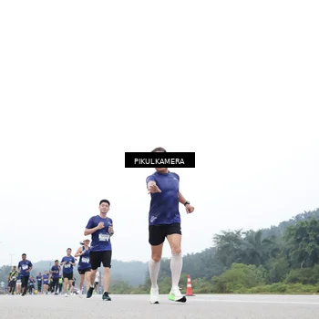 Runner Photo 7370576