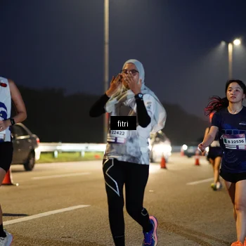 Runner Photo 7370577