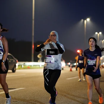 Runner Photo 7370578