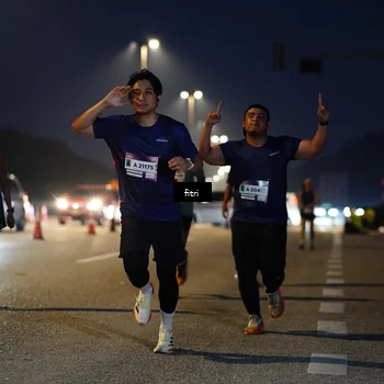 Runner Photo 7370600