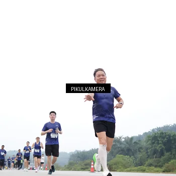 Runner Photo 7370604