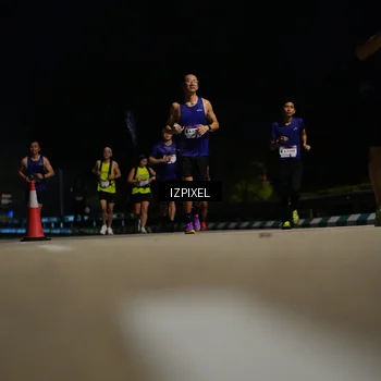Runner Photo 7370619