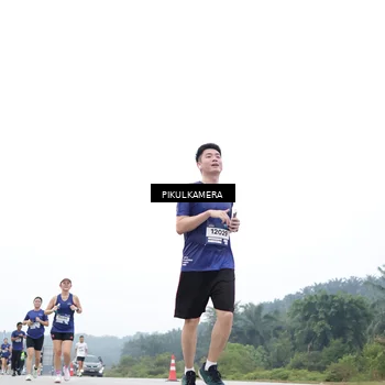 Runner Photo 7370692