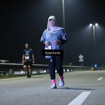Runner Photo 7370732