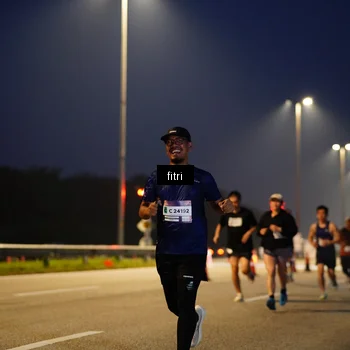 Runner Photo 7370733