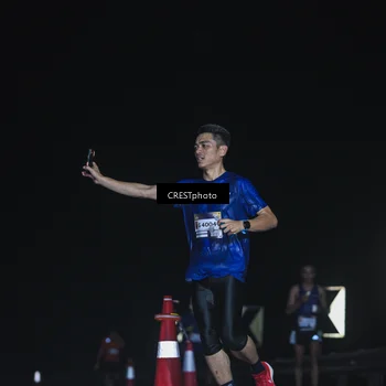 Runner Photo 7370754