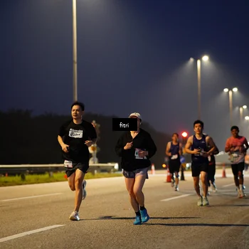 Runner Photo 7370783