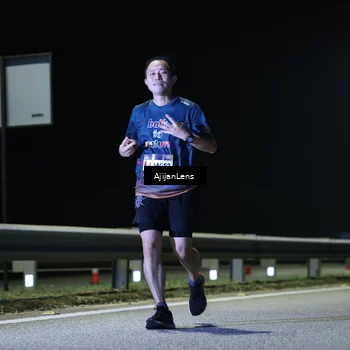 Runner Photo 7370792