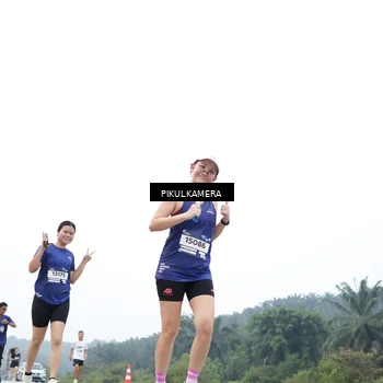 Runner Photo 7370804