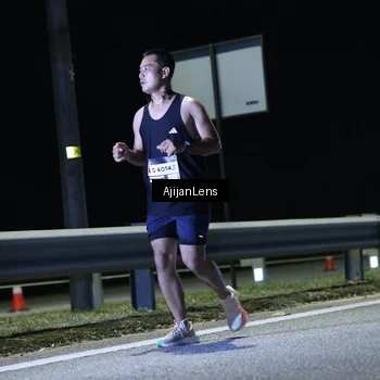 Runner Photo 7370839