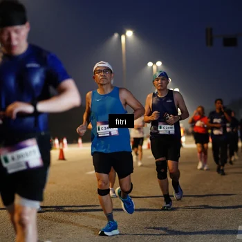 Runner Photo 7370865