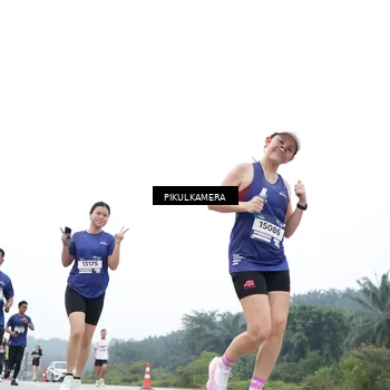 Runner Photo 7370868
