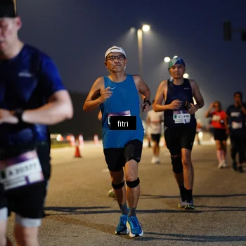 Runner Photo 7370874
