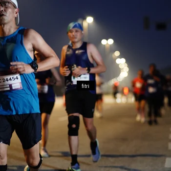 Runner Photo 7370888