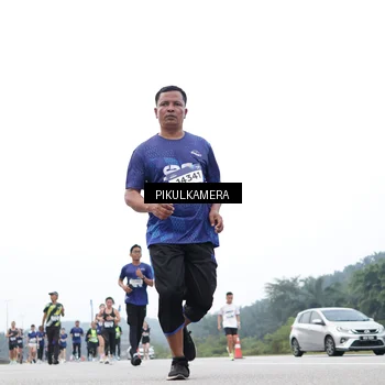 Runner Photo 7370963