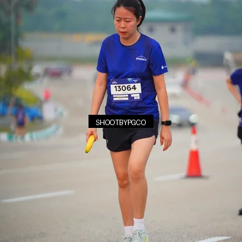 Runner Photo 7370990