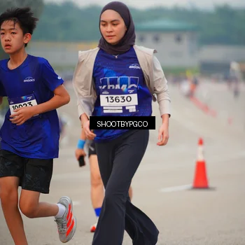 Runner Photo 7371047