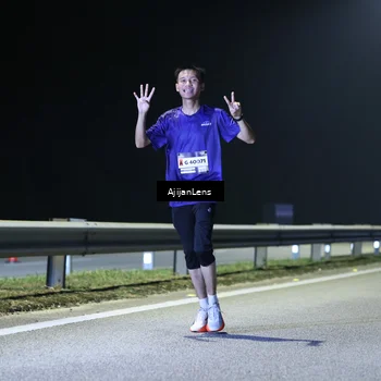 Runner Photo 7371089