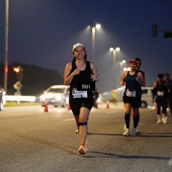 Runner Photo 7371099