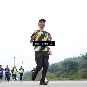 Runner Photo 7371118