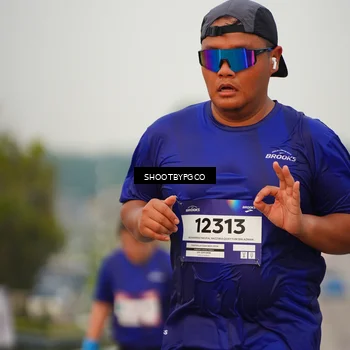 Runner Photo 7371123
