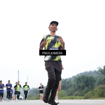 Runner Photo 7371128