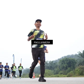 Runner Photo 7371129