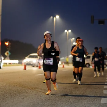 Runner Photo 7371143