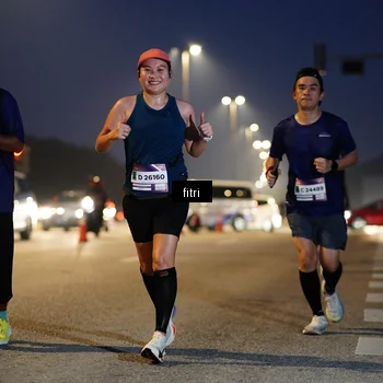 Runner Photo 7371171