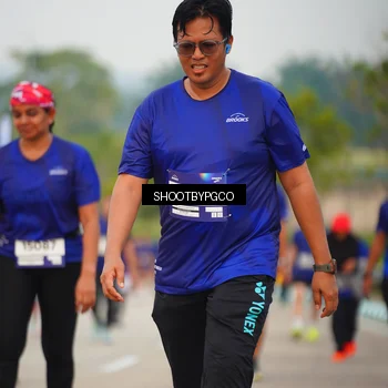 Runner Photo 7371172
