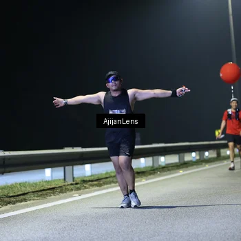 Runner Photo 7371173