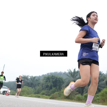 Runner Photo 7371188