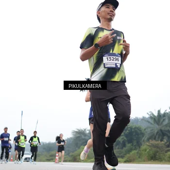 Runner Photo 7371194