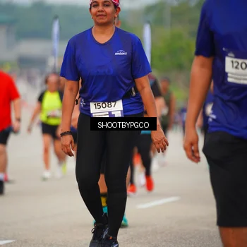 Runner Photo 7371196