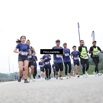 Runner Photo 7371201