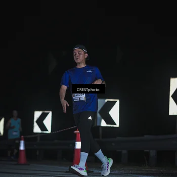 Runner Photo 7371210