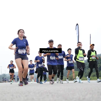 Runner Photo 7371214