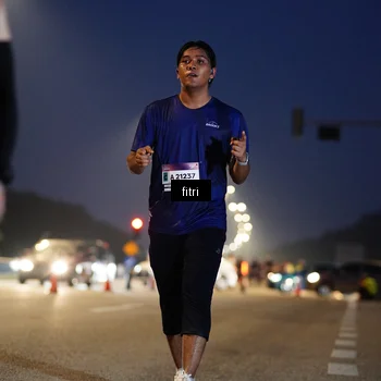 Runner Photo 7371235