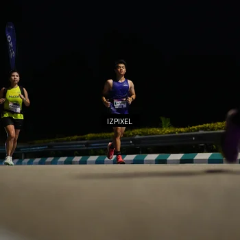 Runner Photo 7371252
