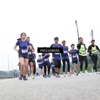 Runner Photo 7371291