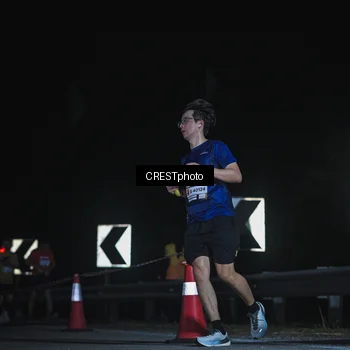 Runner Photo 7371300