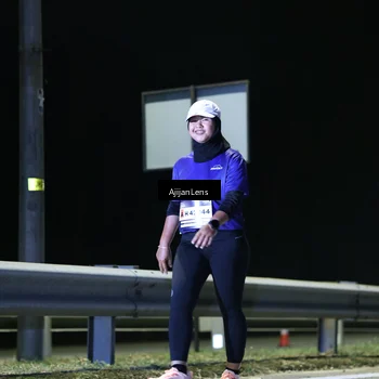 Runner Photo 7371340