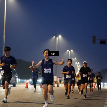 Runner Photo 7371348