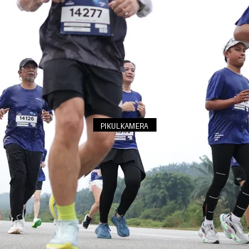 Runner Photo 7371365