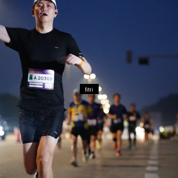 Runner Photo 7371456