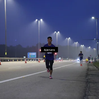 Runner Photo 7371460