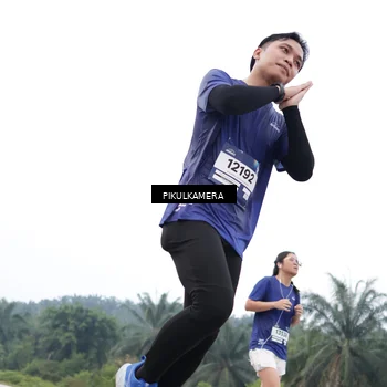 Runner Photo 7371470