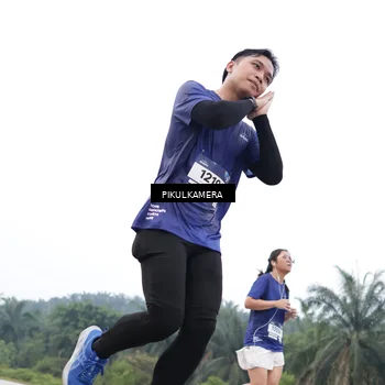 Runner Photo 7371480
