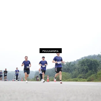 Runner Photo 7371485